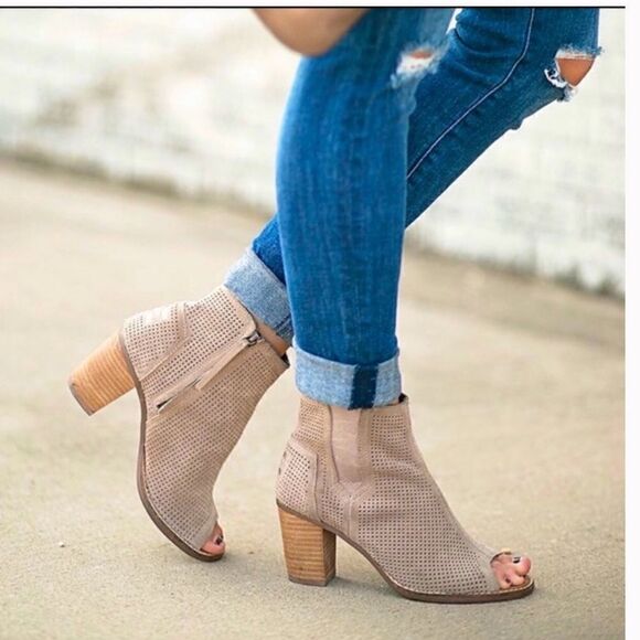 Tom's Peep Toe Booties Majorca Toffee Suede - Picture 1 of 10